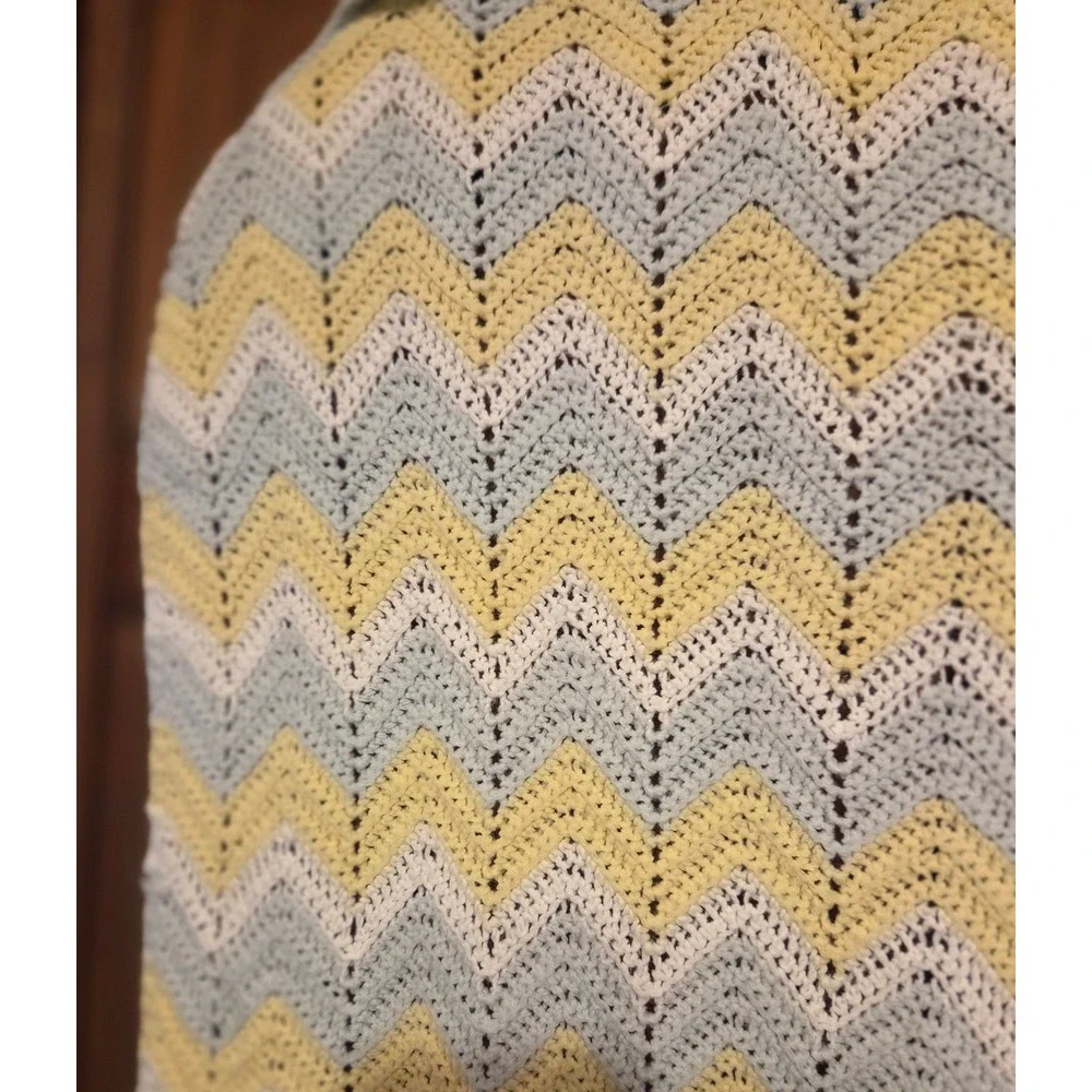 Handmade Crochet Baby Blanket Unisex 48x36 Yellow Green White Chevron Vintage